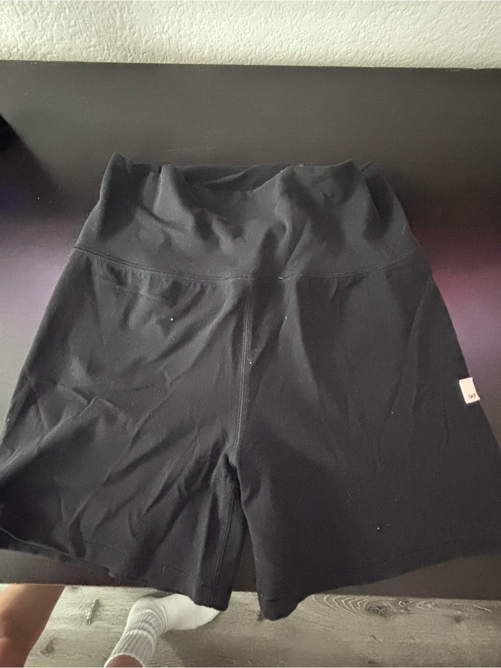 Vuori High-Waist Black Active Shorts